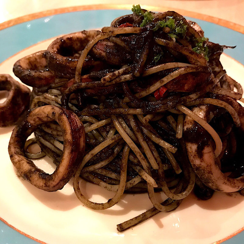 青森県産イカのイカ墨スパゲティ(トマトソース)(欧風食堂 Felice （フェリーチェ 【旧店名】 GROTTO）)