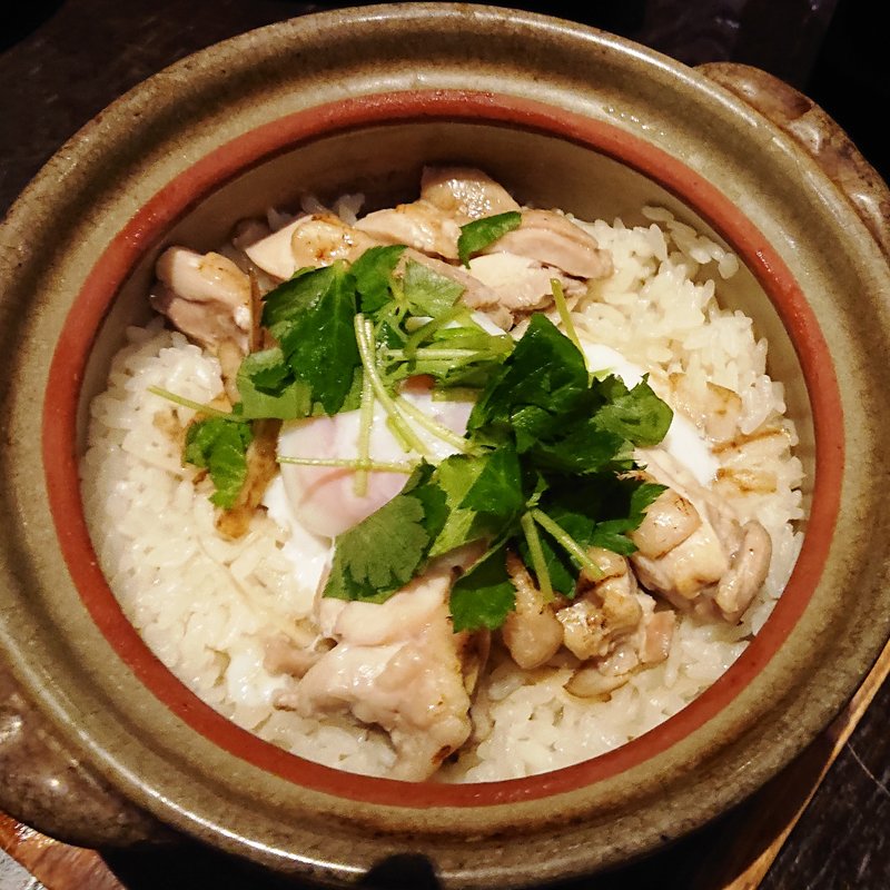 鶏と牛蒡の土鍋めし(隠れ房 川崎店)