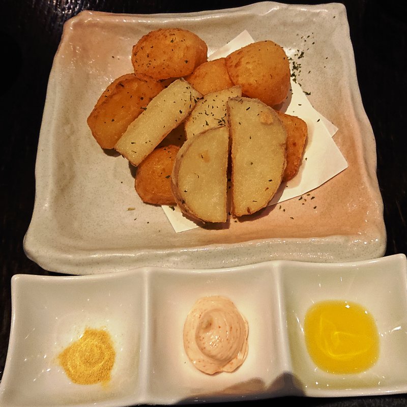 米粉で揚げたきたあかりと長芋のポテトフライ(隠れ房 川崎店)