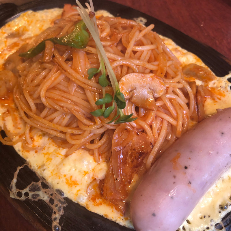 ナポリタン鉄板焼(レストランかぶと)