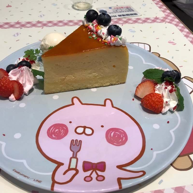 ケーキファクトリーうさまるの定番3種（ベイクドチーズスフレ(うさまるカフェ)