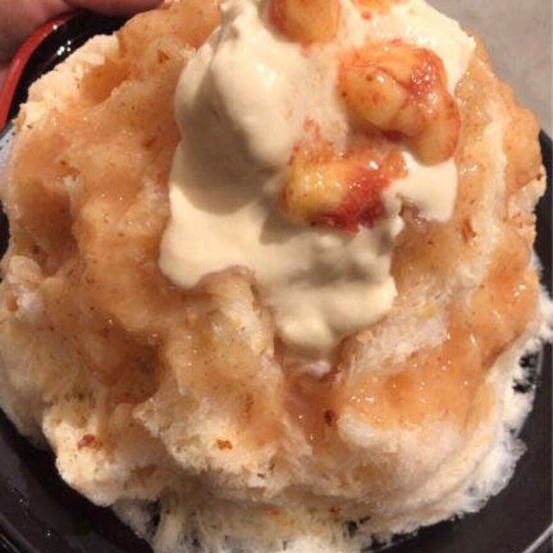 無花果と白味噌アーモンドミルクに醤油クリーム。 #かき氷(古美珈琲 （COBI COFFEE）)