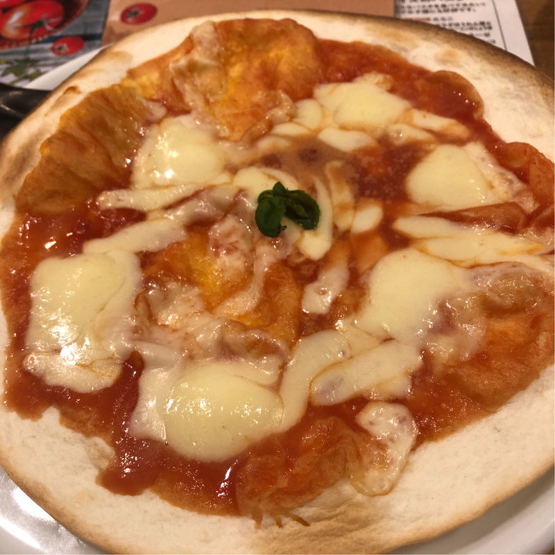 うすパリ生地のマルゲリータ(ポポラマーマ 新八柱店)