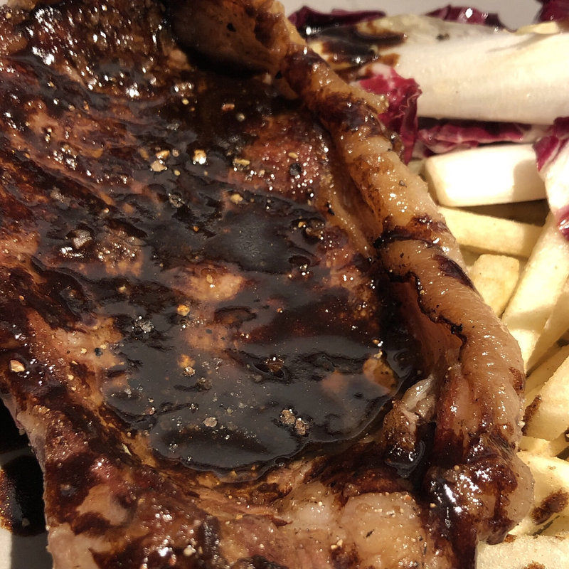 サーロインステーキ(bar à vin PARTAGER)