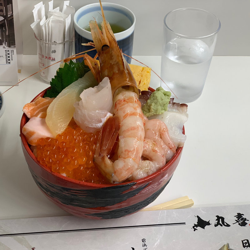 (季節料理と蝦夷前鮨・丸喜)