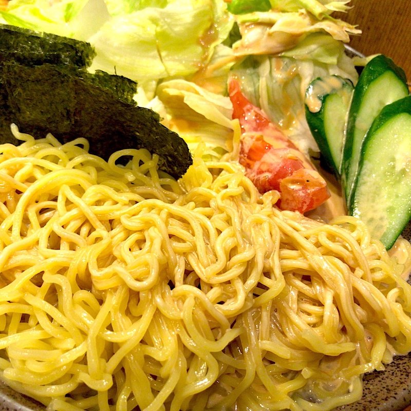 ラーメンサラダ(炭火串焼き テング酒場 川崎店)