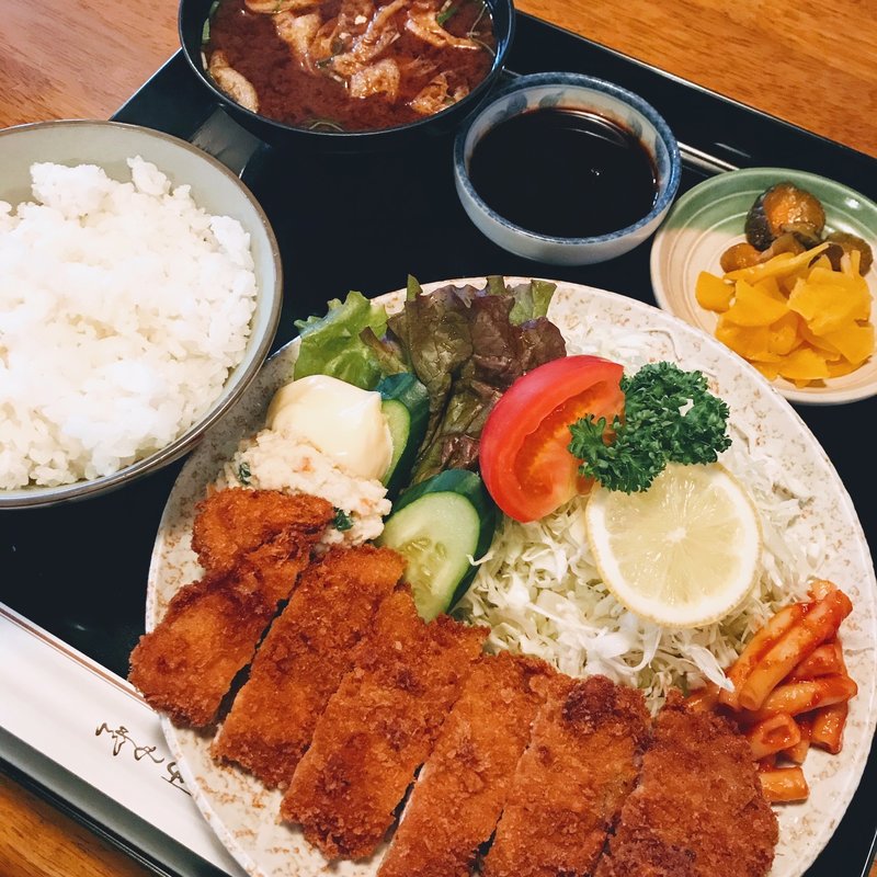 ロースかつ定食(とんかつ 香楽 大塚店)