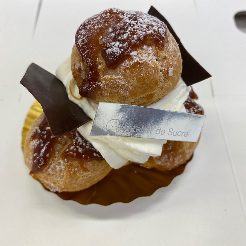 ロッシェ(シュークリー)