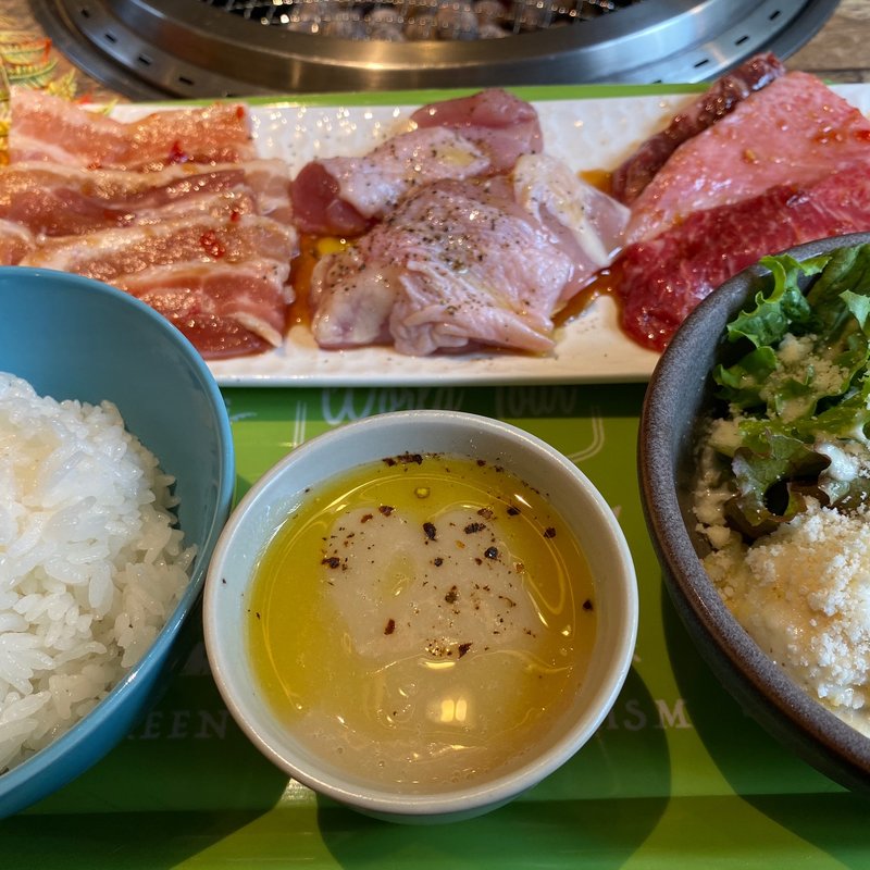 焼き肉ランチ(マンツォヴィーノ)