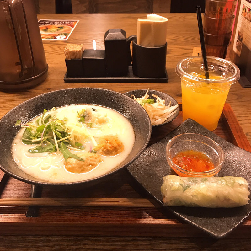 (米麺食堂 by COMPHO)