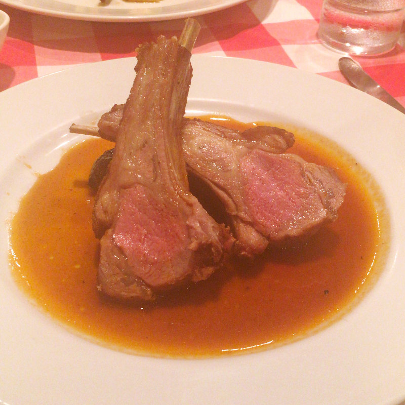 仔羊背肉のロースト(ディーバ)