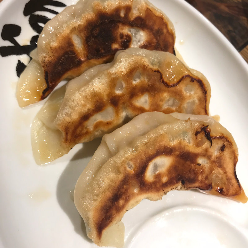 餃子(松戸中華そば　富田食堂 )