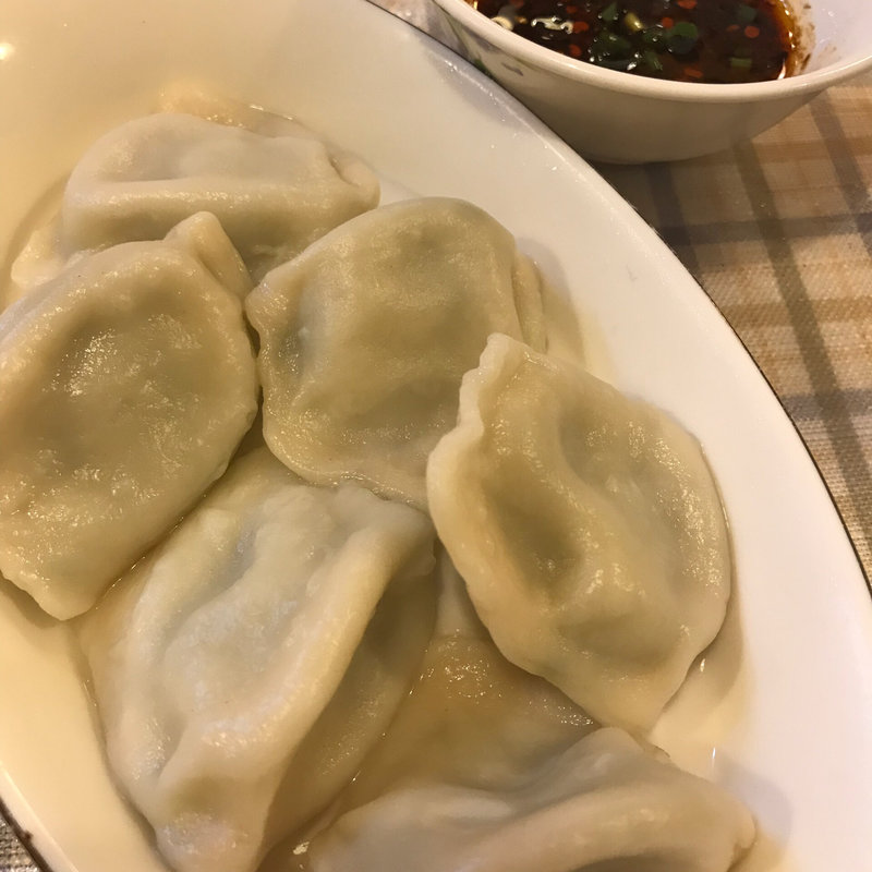 水餃子(珍々 ゼンゼン)