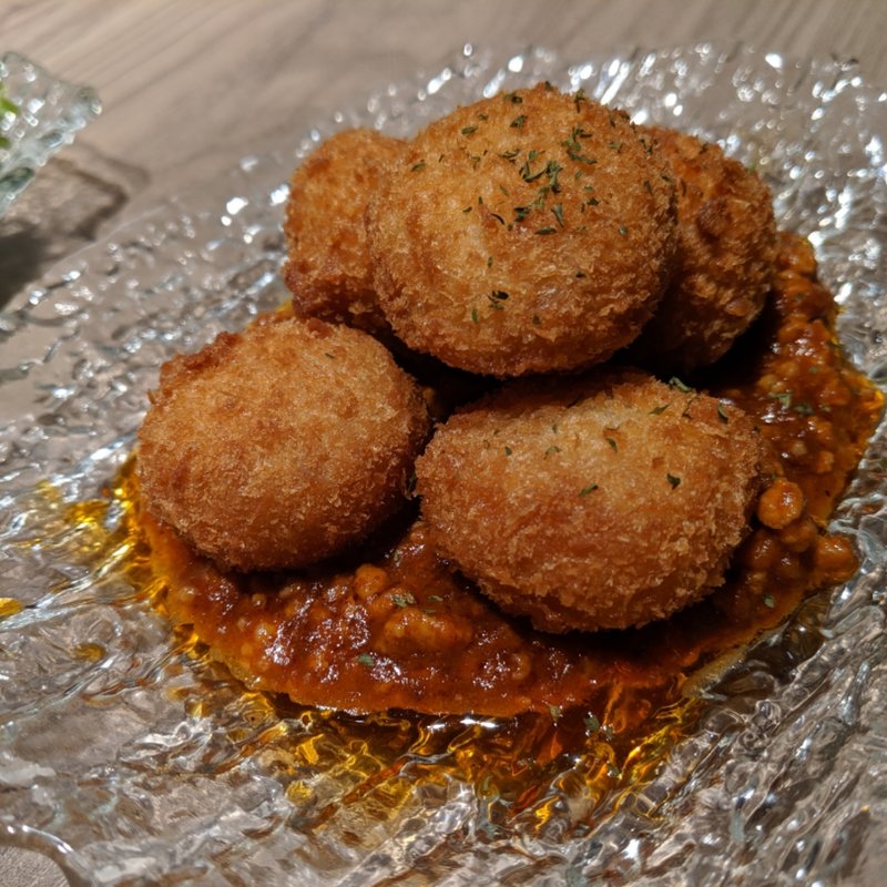 旨トロ　オマール海老のビスクコロッケ(UNIVERSAL CRAFT JAPAN)