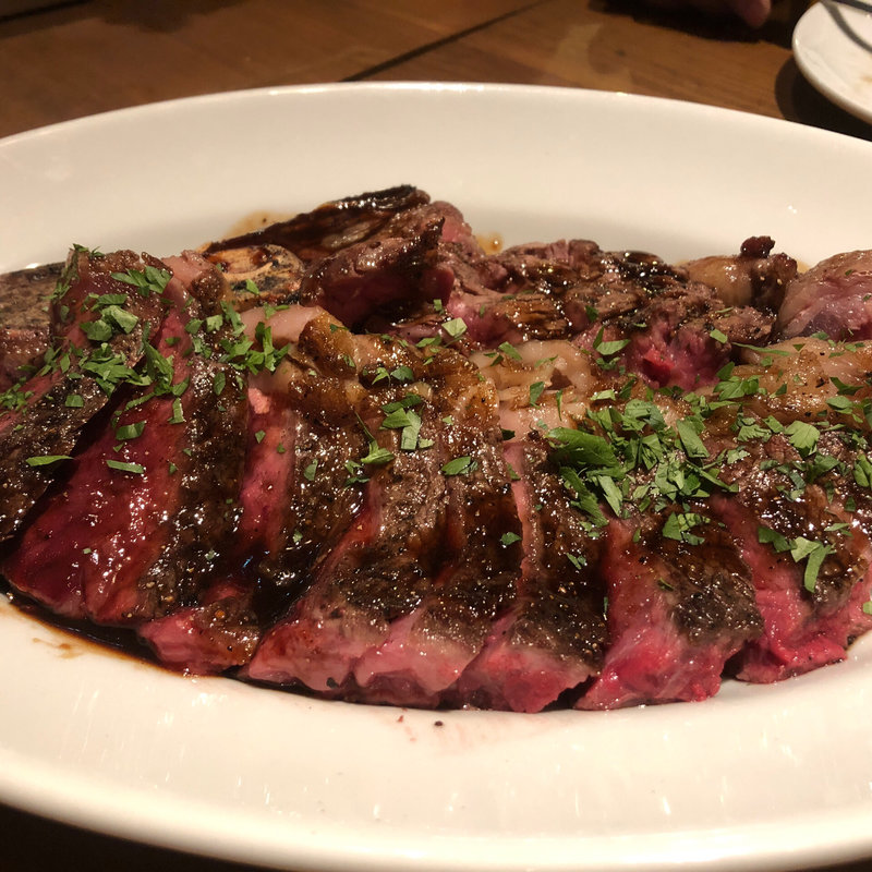 米国産アンガス牛のTボーン 600g(Pizzeria &Trattoria GONZO 目黒店)