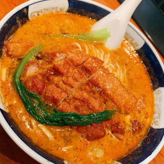 鶏絲担々麺(はしご 銀座四丁目店 )