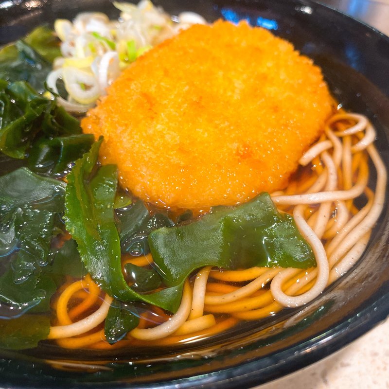 コロッケそば(名代 富士そば 飯田橋店 )