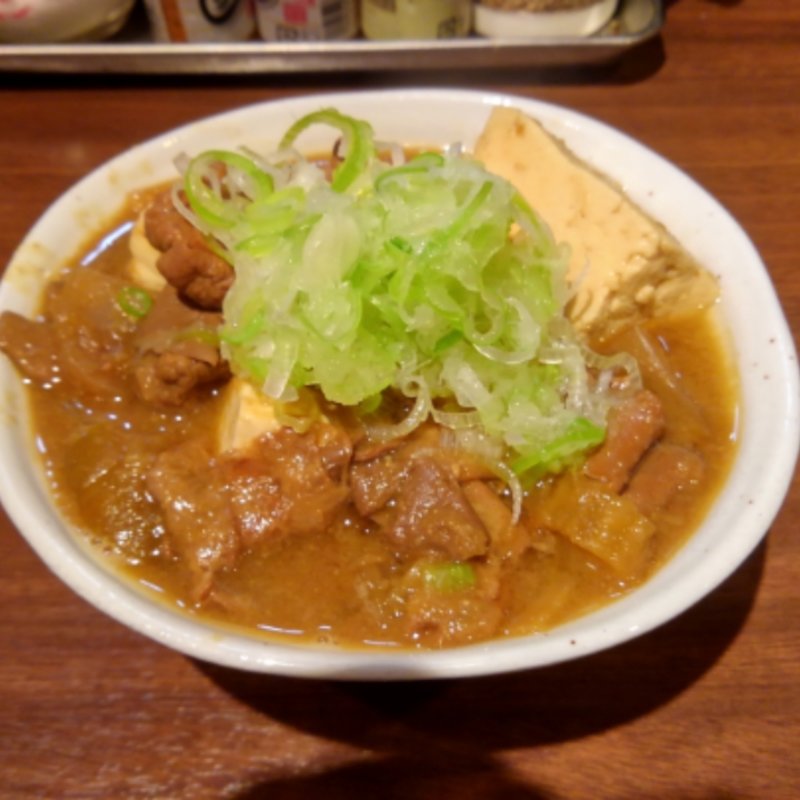 もつ煮込み(炭火焼鳥 金たろう 亀有本店)