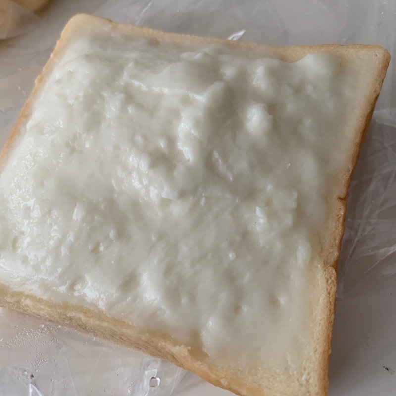 ナポレオンのクリームボックス(大友パン店 )