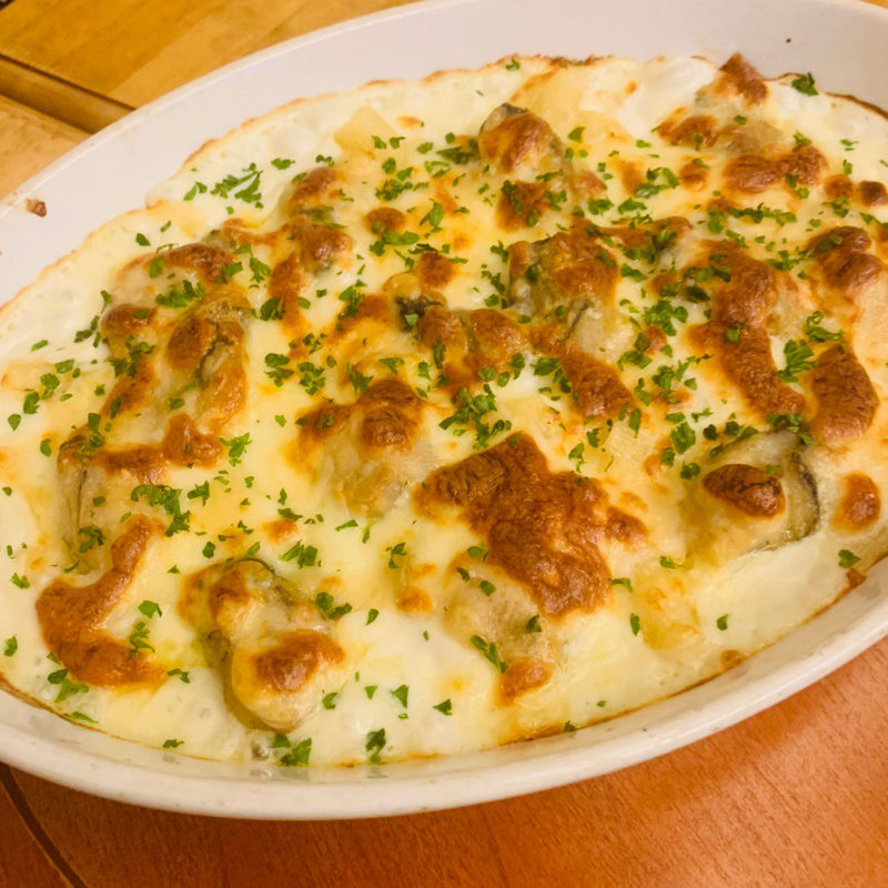 牡蠣のグラタン(トラットリア ラ マルゲリータ )