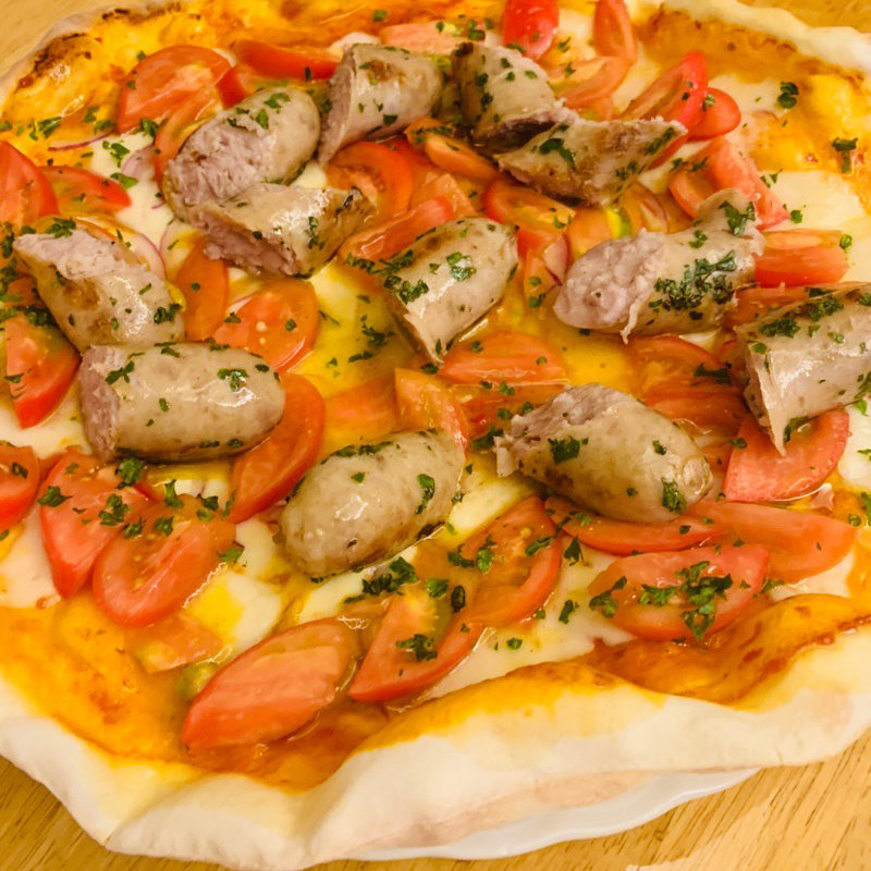 サルシッチャとプレミアムトマトのピッツァ(トラットリア ラ マルゲリータ )