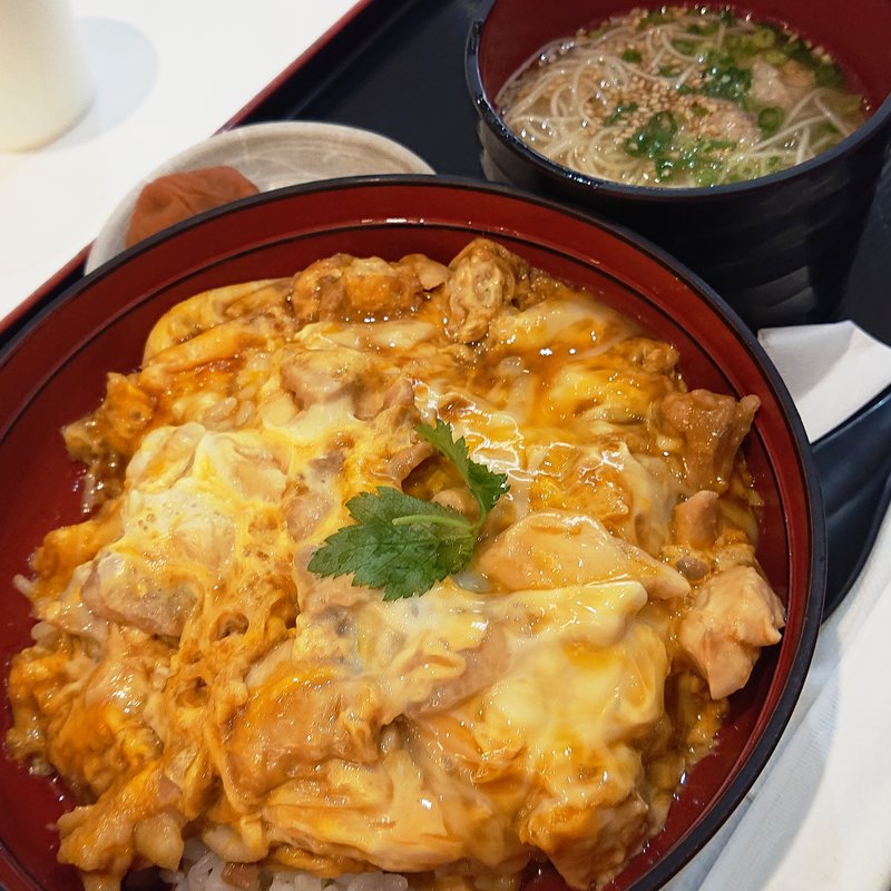 名古屋コーチン親子丼 鶏そばセット(鶏三和 ラゾーナ川崎店)