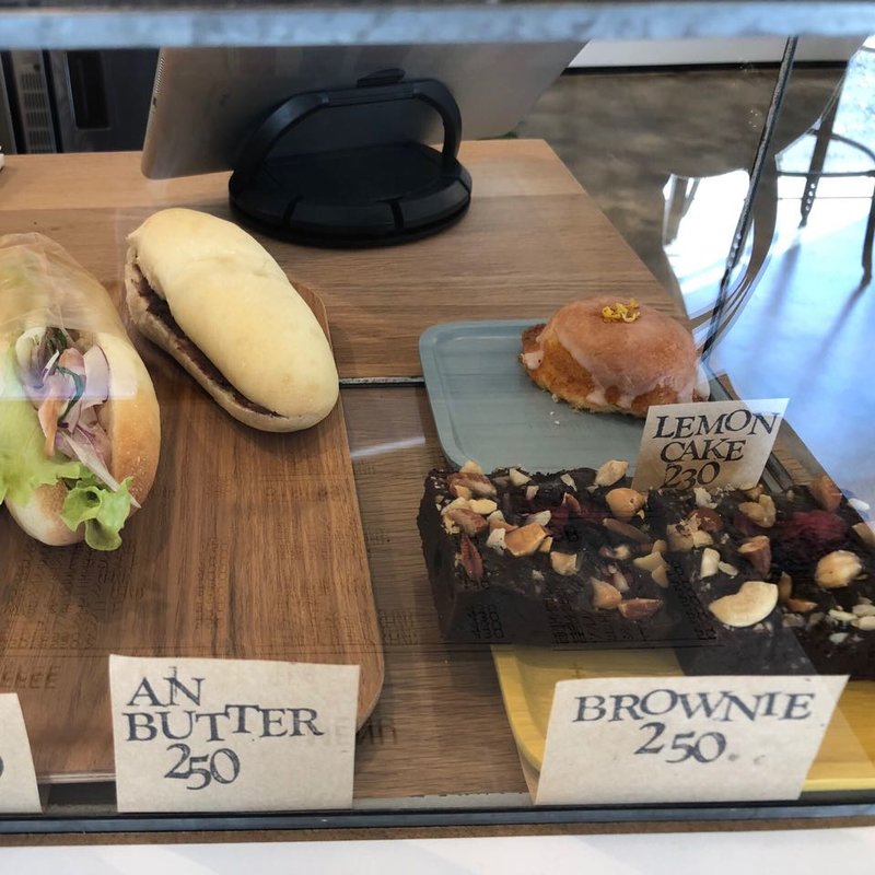 レモンケーキ(ラッシュライフカフェ)