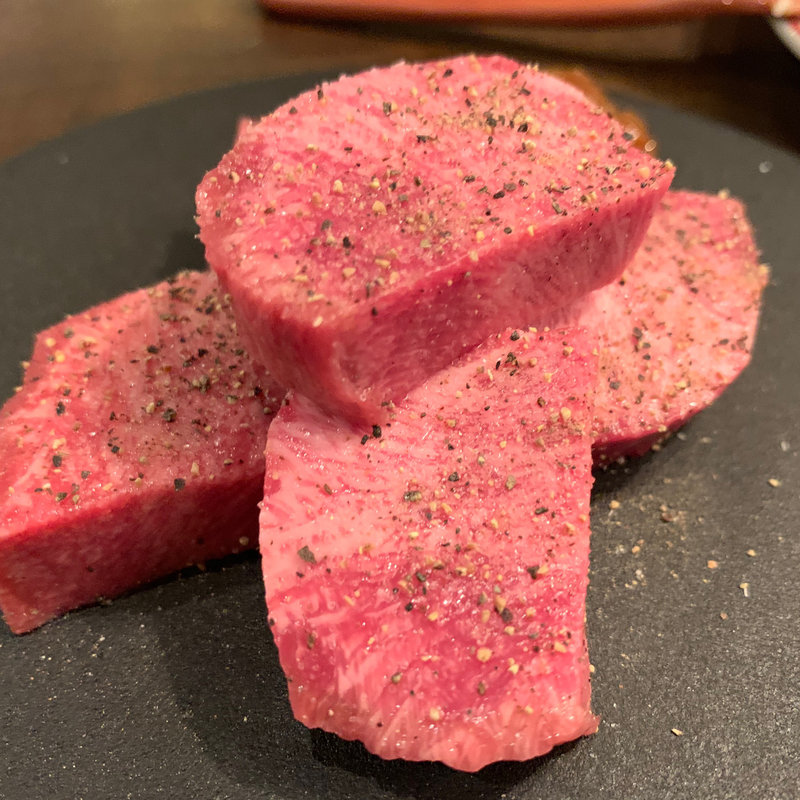 生タン　厚切り(正泰苑 新橋店)