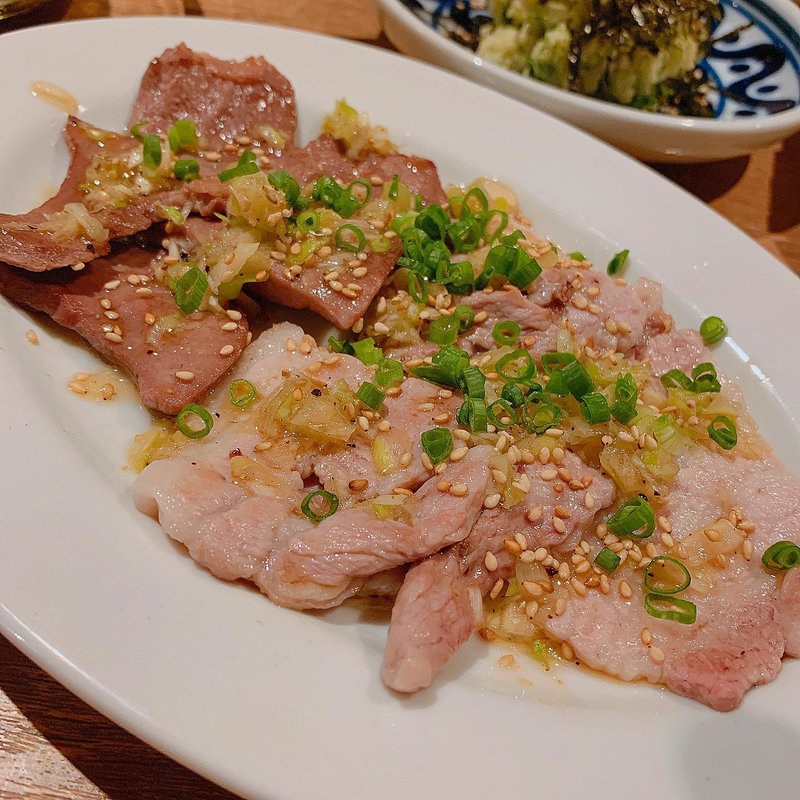 豚タンとバラ(タケマルシェ)