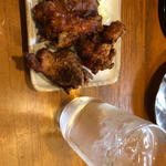 鳥の唐揚げ(庶民 京橋)