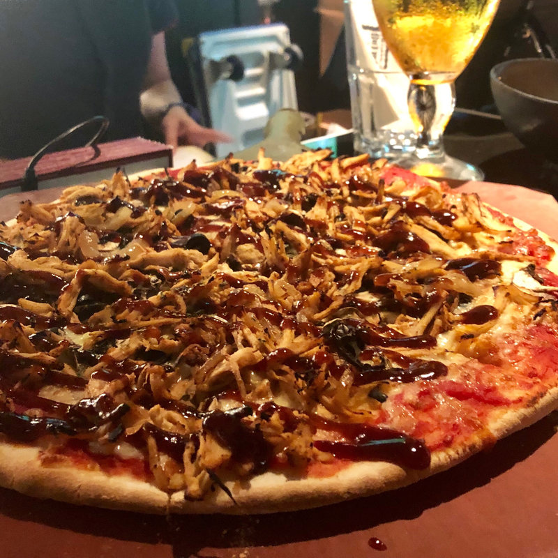 PIZZA BBQ(DALLAS CAFE & BAR)