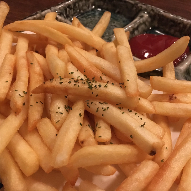 ポテトフライ(炭火 串焼きボンちゃん)