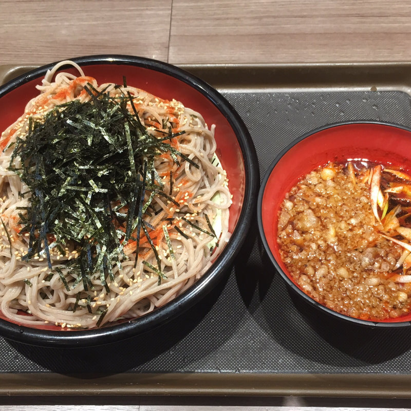 赤ざるボーイ(名代 富士そば 船橋店)