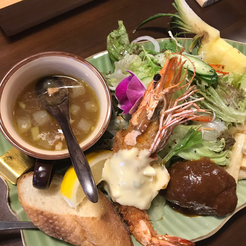 野菜たっぷりプレート(洋食のオーニシ)