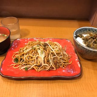 ランチBセット（高菜ご飯）(バソキ屋 那の川本店 焼そば専門店)