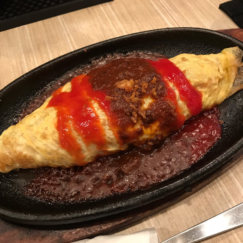 鉄板オムライス(鉄板ダイニング炫)