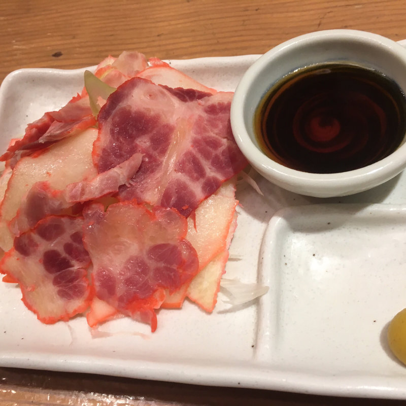 鯨ベーコン(もつ焼 坊っちゃん 船橋本店)