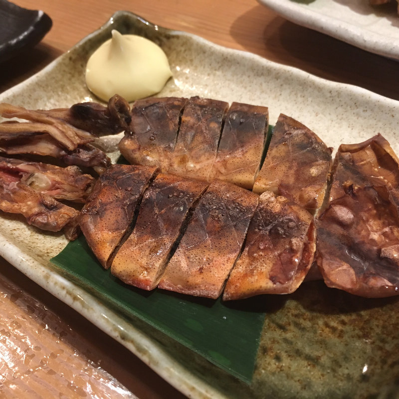 イカの丸干し炙り(もつ焼 坊っちゃん 船橋本店)