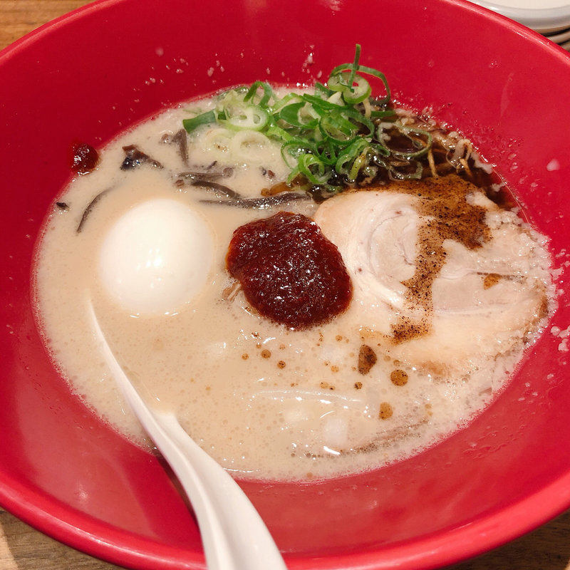 玉子赤丸(博多 一風堂 神戸元町店 （いっぷうどう）)