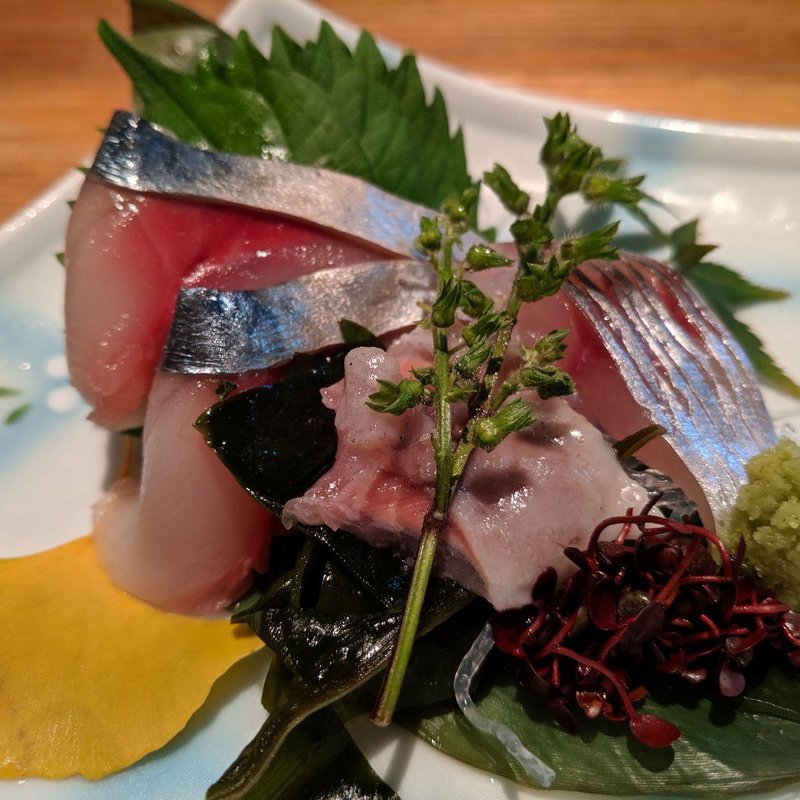 産直鮮魚三種盛り(産直青魚専門 池袋 御厨)