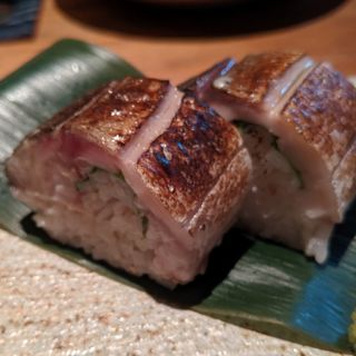 炙り〆鯖の棒寿司(産直青魚専門 池袋 御厨)