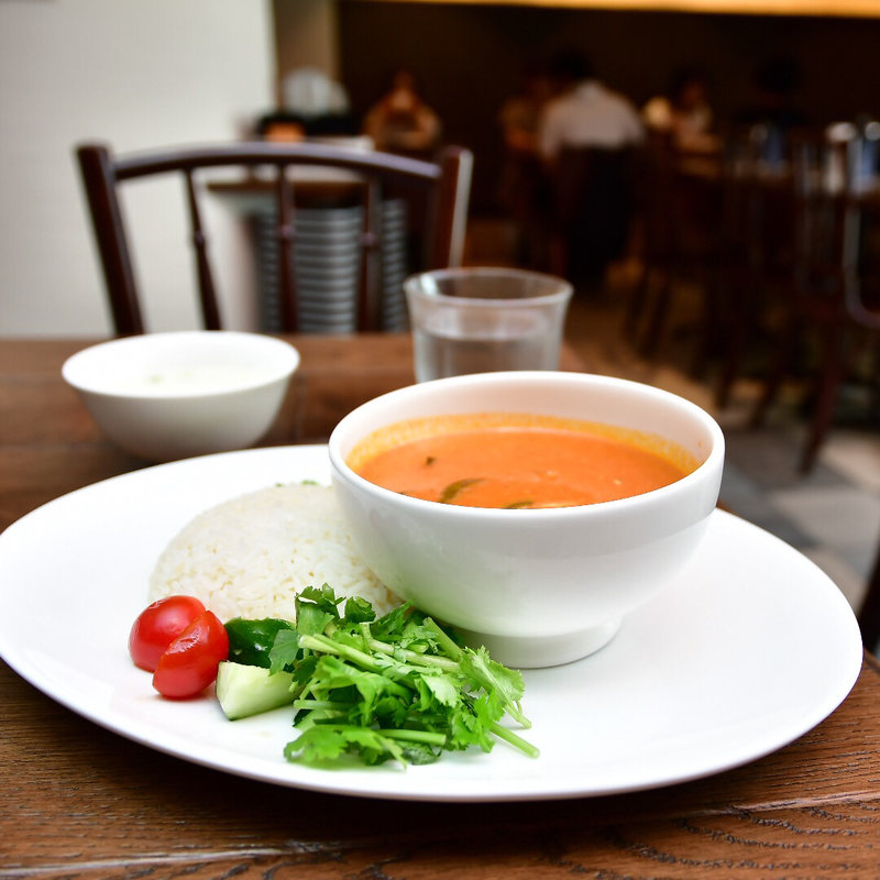 ココナッツチキンカレー(海南鶏飯食堂3 表参道店)