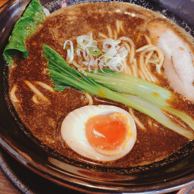 黒胡麻ブラック担々麺(麺処田ぶし 湘南台店)