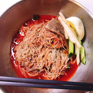ビビンネンミョン(明洞咸興麺屋)