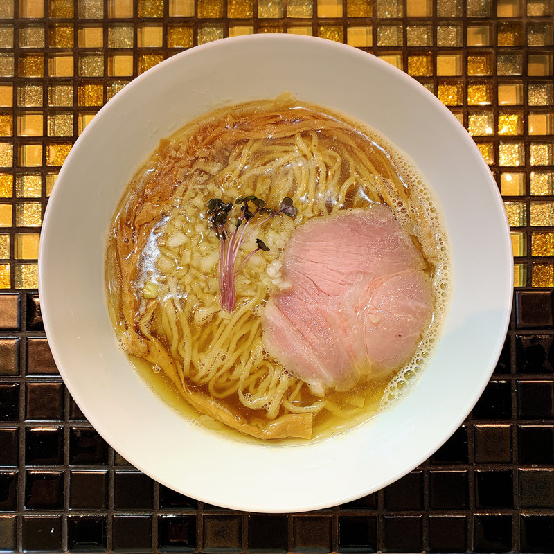 伊吹いりこの塩煮干(町田汁場 しおらーめん進化 中山店)