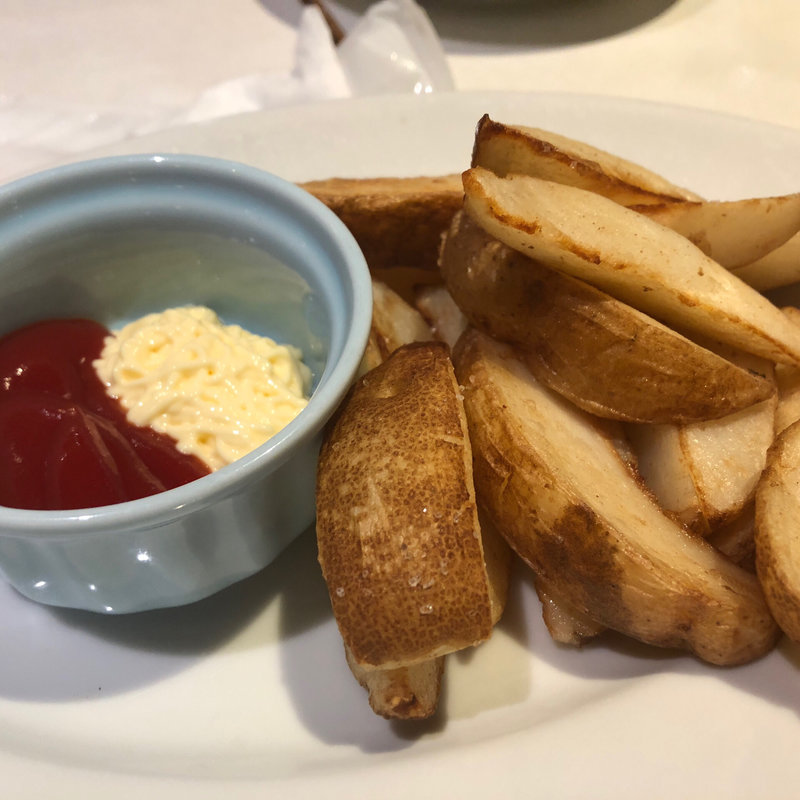 ポテトのオーブン焼き(ジョリーパスタ 八柱店)