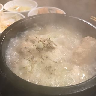 参鶏湯ランチ(伝統韓国料理 松屋)