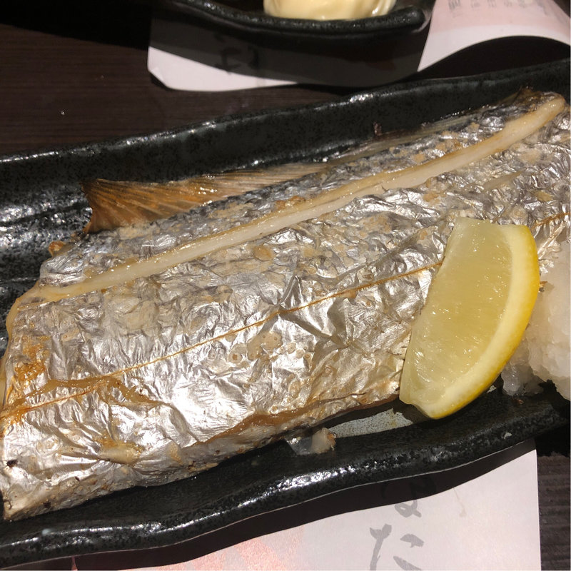 タチウオの塩焼き(魚と酒 はなたれ 品川店)