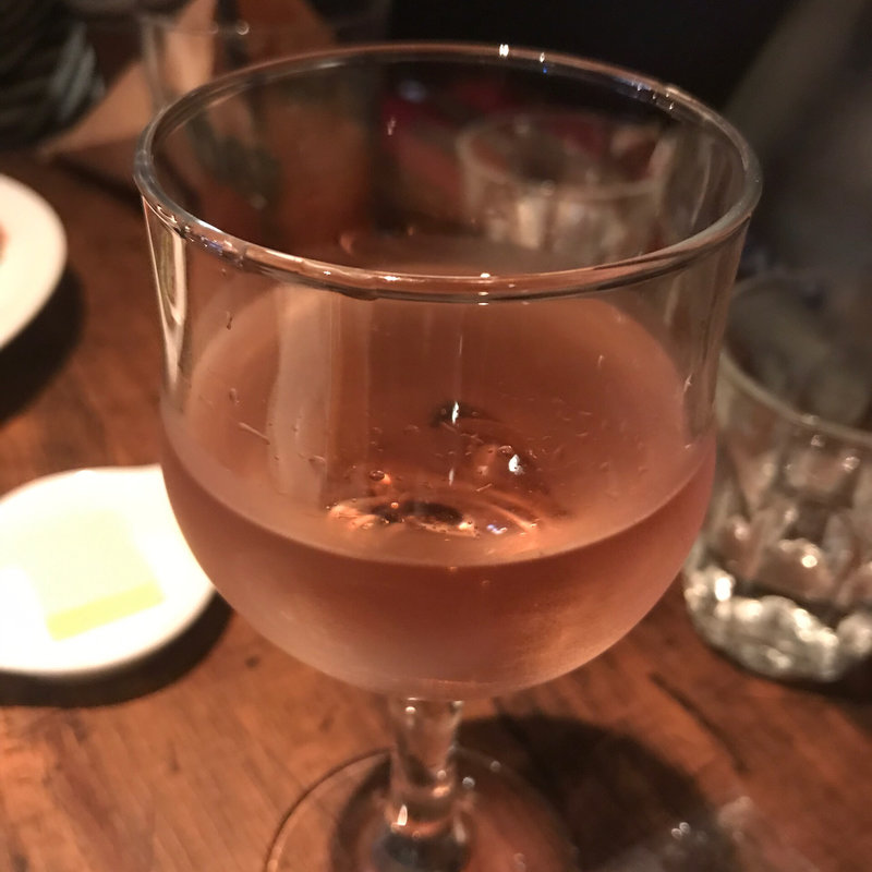 bio のロゼ グラス(カフェビストロオーボンモルソー)