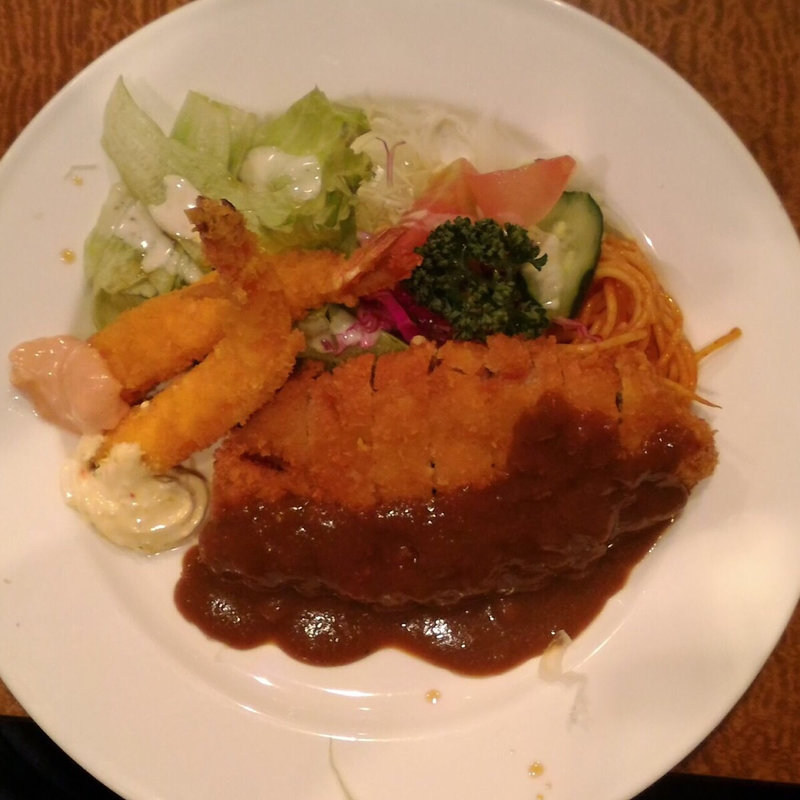 エビフライとトンカツのセット(洋食グリーン)